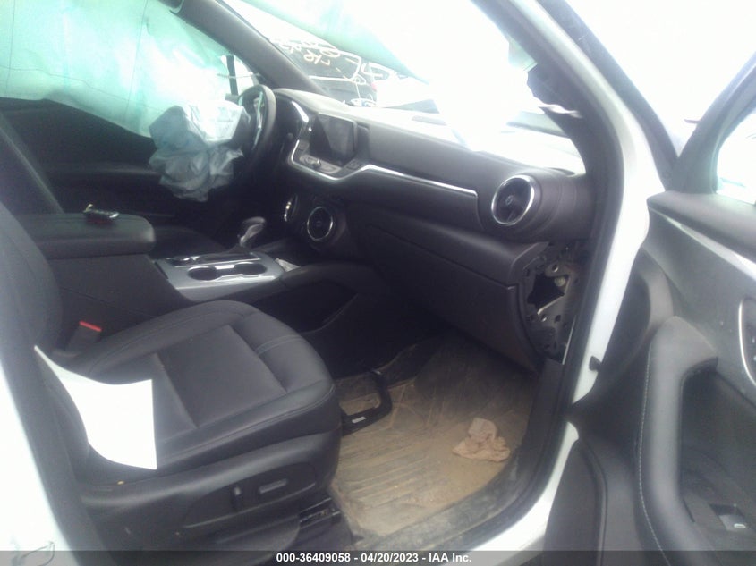 VIN 3GNKBJRS5LS667244 2020 CHEVROLET BLAZER LT
