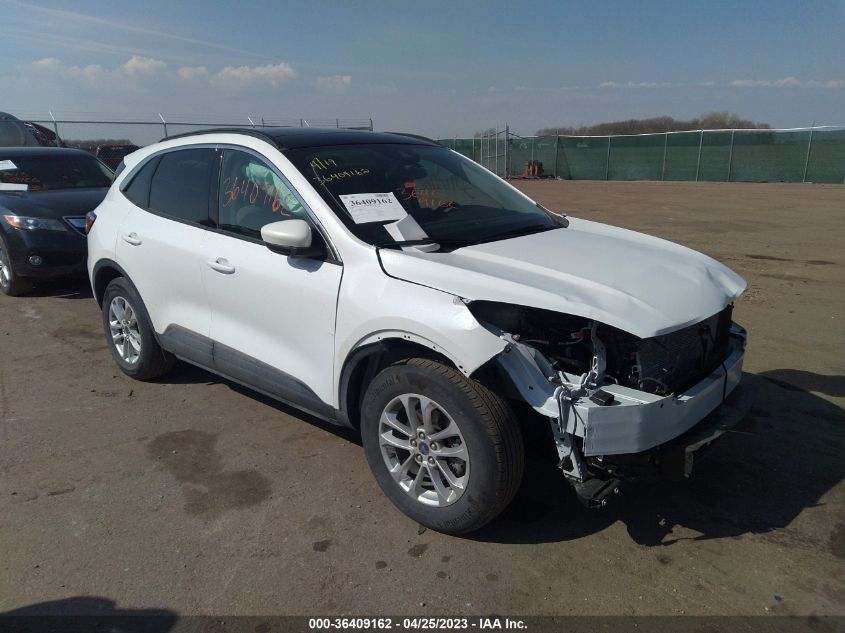 2020 FORD ESCAPE SE - 1FMCU9G6XLUA38537