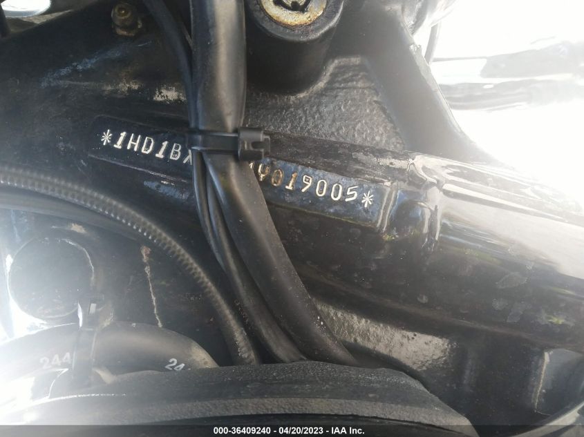 2004 HARLEY-DAVIDSON FLSTFI 1HD1BXB104Y019005