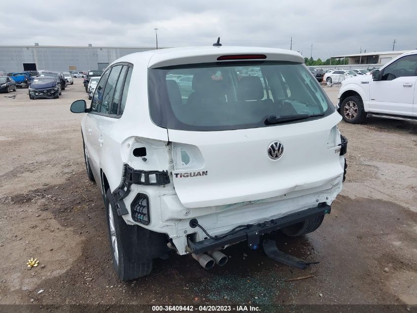 2017 VOLKSWAGEN TIGUAN - WVGAV7AX9HK043547