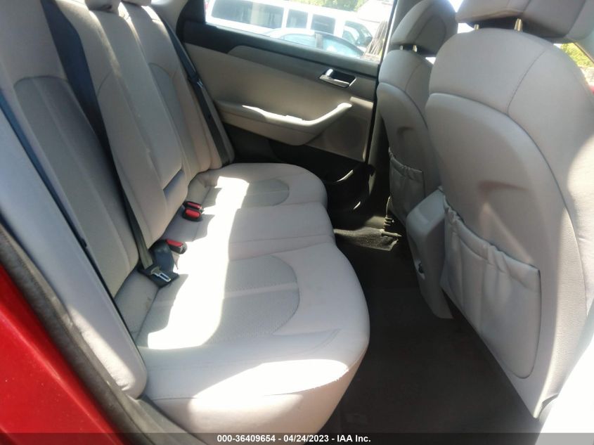 2015 HYUNDAI SONATA 2.4L SE - 5NPE24AF0FH104008