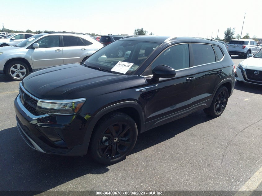 VIN 3VVNX7B21PM304567 2023 VOLKSWAGEN TAOS SE