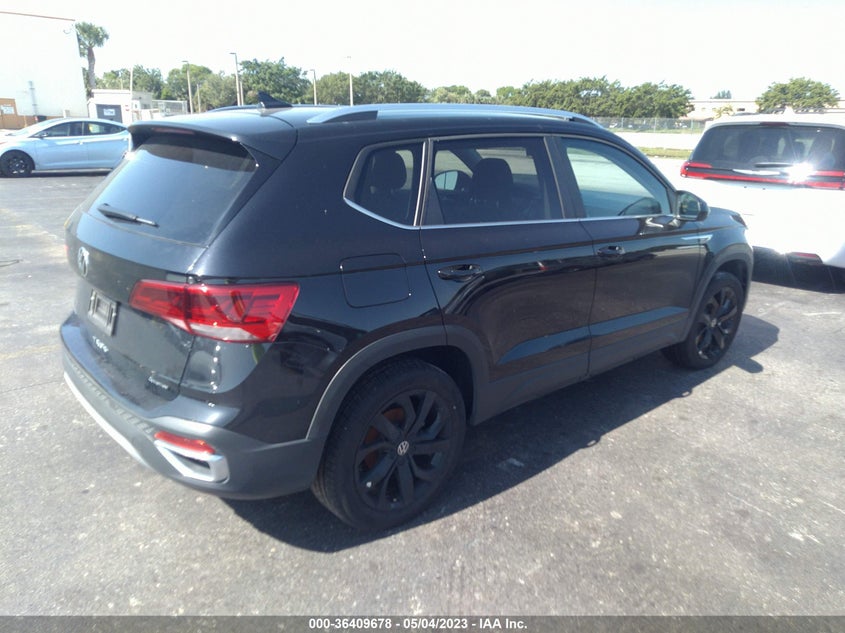 VIN 3VVNX7B21PM304567 2023 VOLKSWAGEN TAOS SE