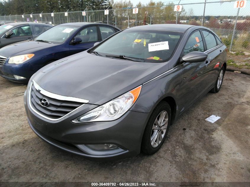 2013 HYUNDAI SONATA GLS - 5NPEB4AC5DH710178