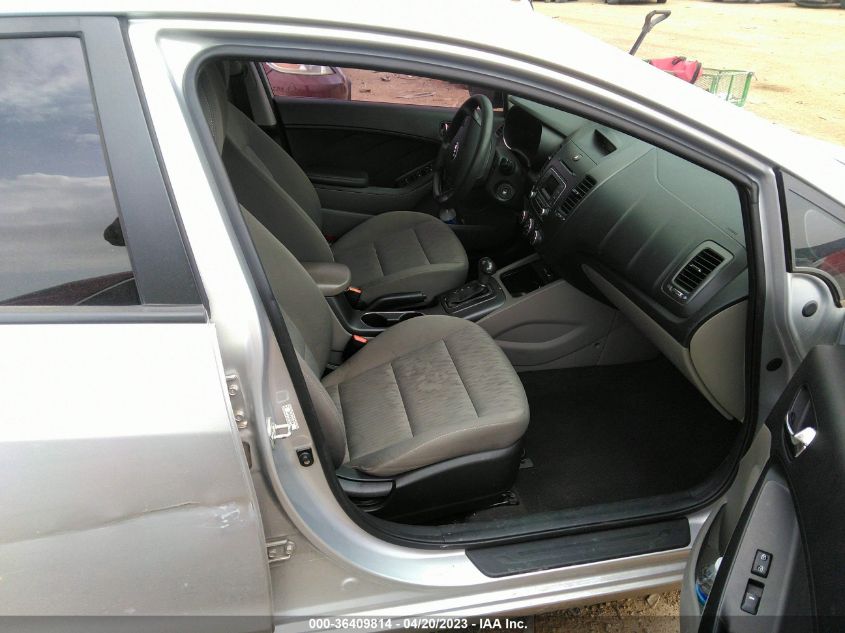 2016 KIA FORTE LX - KNAFK4A65G5518694
