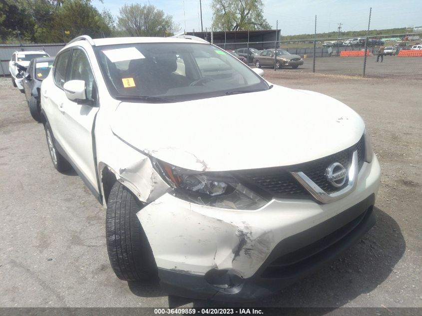 2017 NISSAN ROGUE SPORT SV - JN1BJ1CP9HW011577