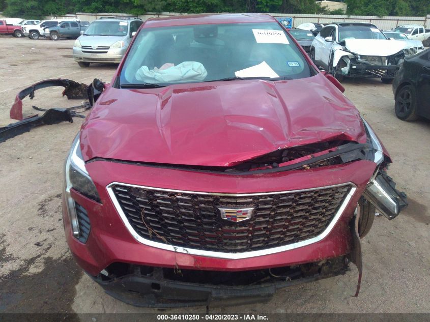 2022 CADILLAC XT4 FWD LUXURY 1GYAZAR43NF108228