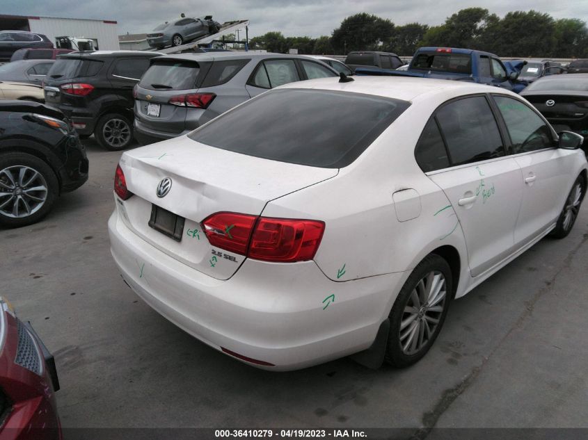 2013 VOLKSWAGEN JETTA SEDAN SEL W/NAV - 3VWLX7AJ5DM361829