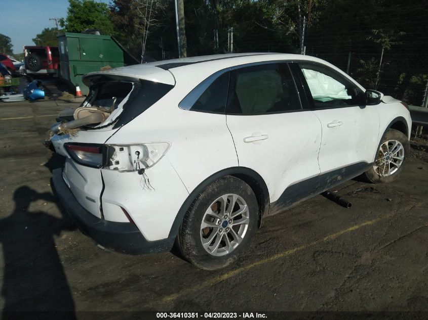 2020 FORD ESCAPE SE - 1FMCU0G68LUA67949