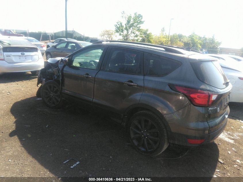 2019 FORD ESCAPE SE - 1FMCU9GDXKUA68165