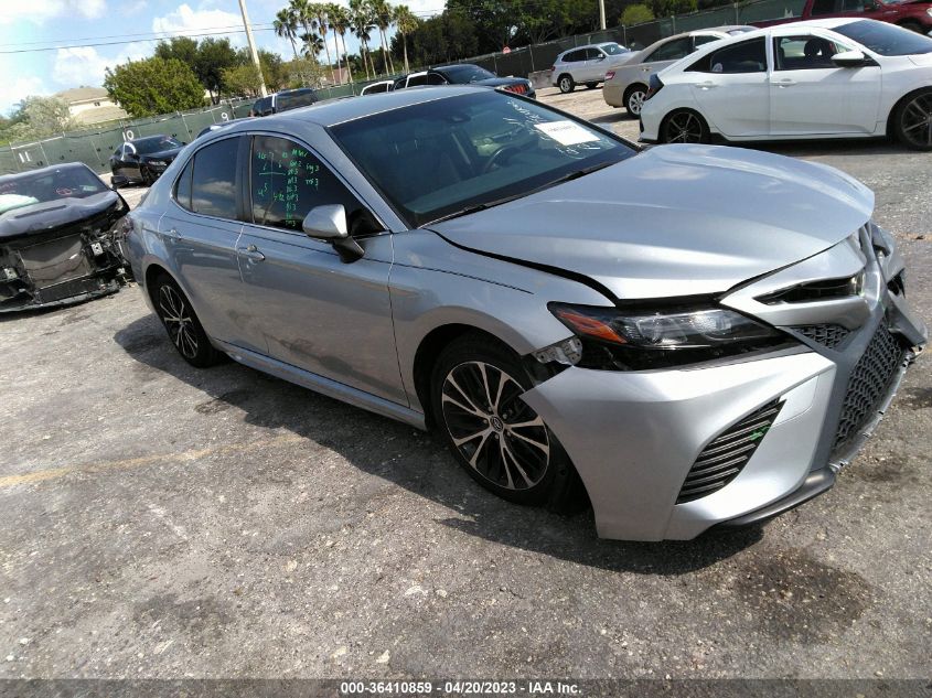 2018 TOYOTA CAMRY LE/SE/XLE/L - JTNB11HK4J3022516