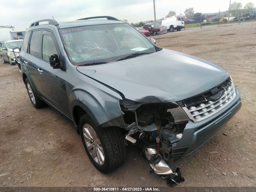 2013 SUBARU FORESTER 2.5X PREMIUM - JF2SHADC1DH401657