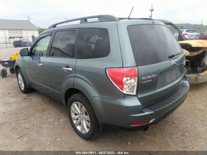 2013 SUBARU FORESTER 2.5X PREMIUM - JF2SHADC1DH401657