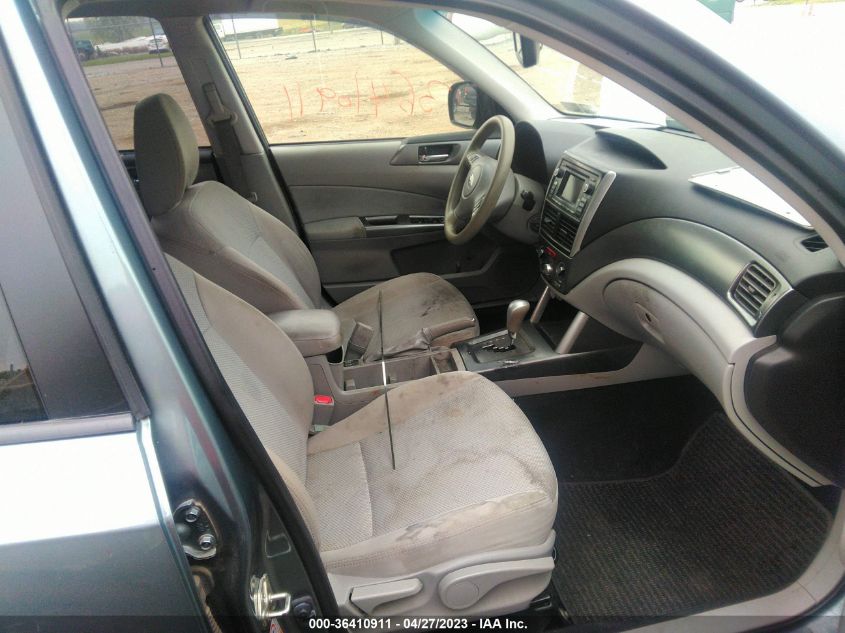 2013 SUBARU FORESTER 2.5X PREMIUM - JF2SHADC1DH401657