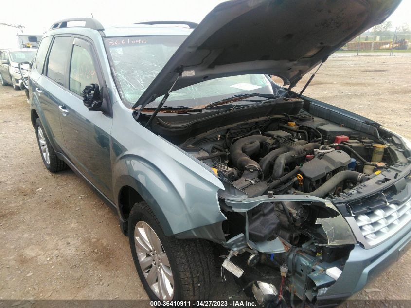 2013 SUBARU FORESTER 2.5X PREMIUM - JF2SHADC1DH401657