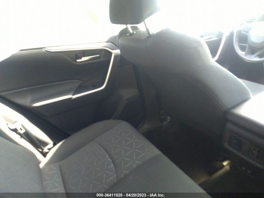 2021 TOYOTA RAV4 XLE - 2T3P1RFV2MC210427
