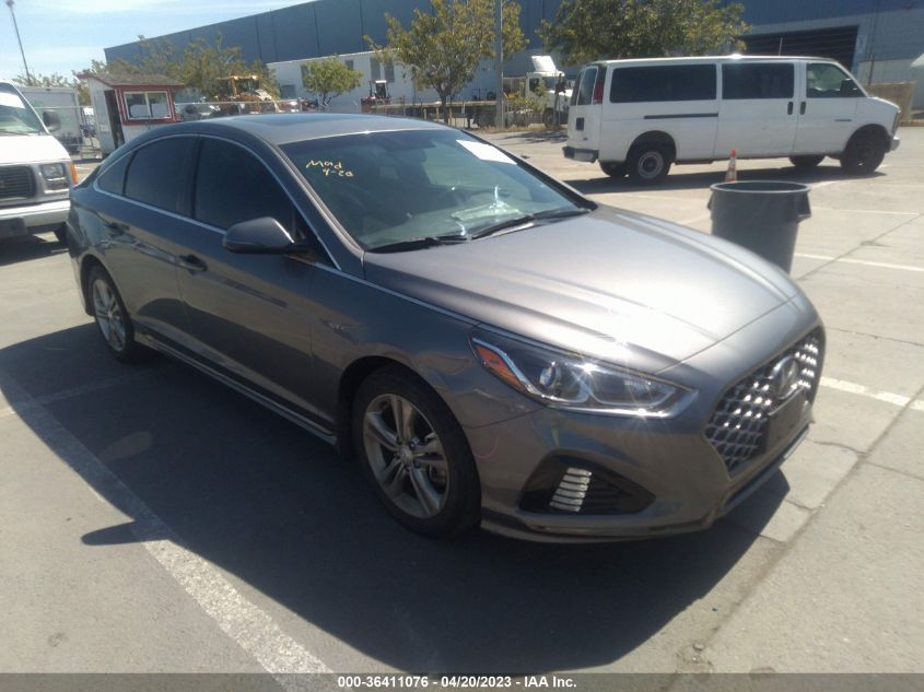 2019 HYUNDAI SONATA SPORT - 5NPE34AF1KH813859