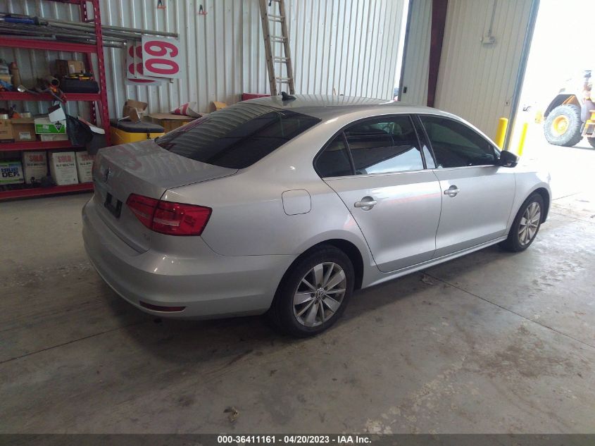 2015 VOLKSWAGEN JETTA SEDAN 2.0L TDI SE - 3VWLA7AJ7FM219275