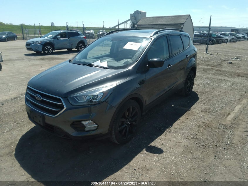VIN 1FMCU0GD5HUA78803 2017 FORD ESCAPE SE