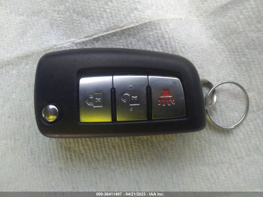 2016 NISSAN ROGUE S - KNMAT2MT7GP677883