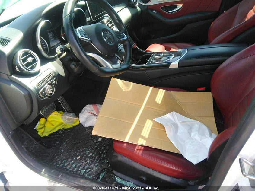VIN 55SWF4JB0JU246676 2018 MERCEDES-BENZ C-CLASS C 300