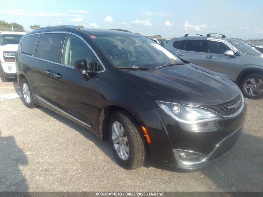 VIN 2C4RC1BG3JR277344 2018 CHRYSLER PACIFICA TOURING L