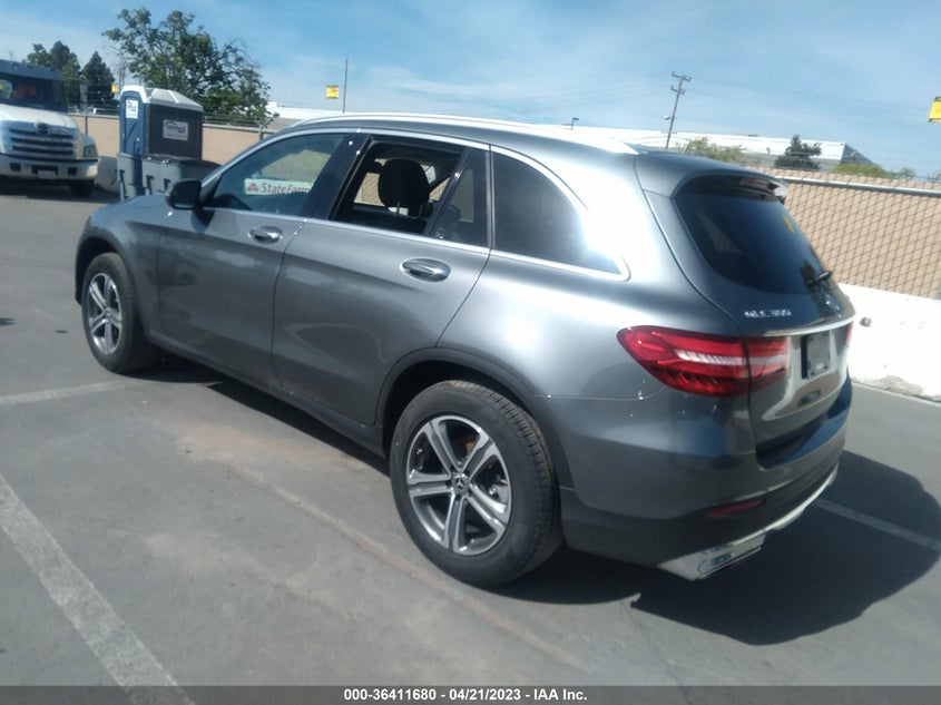 VIN WDC0G4KB5K1001587 2019 MERCEDES-BENZ GLC GLC 300