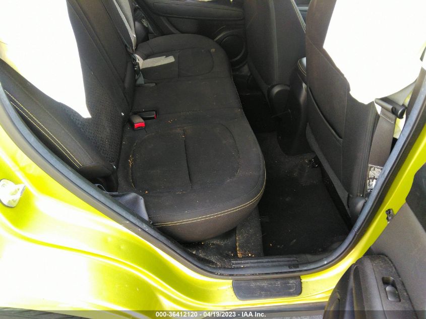 2015 KIA SOUL + - KNDJP3A56F7801995