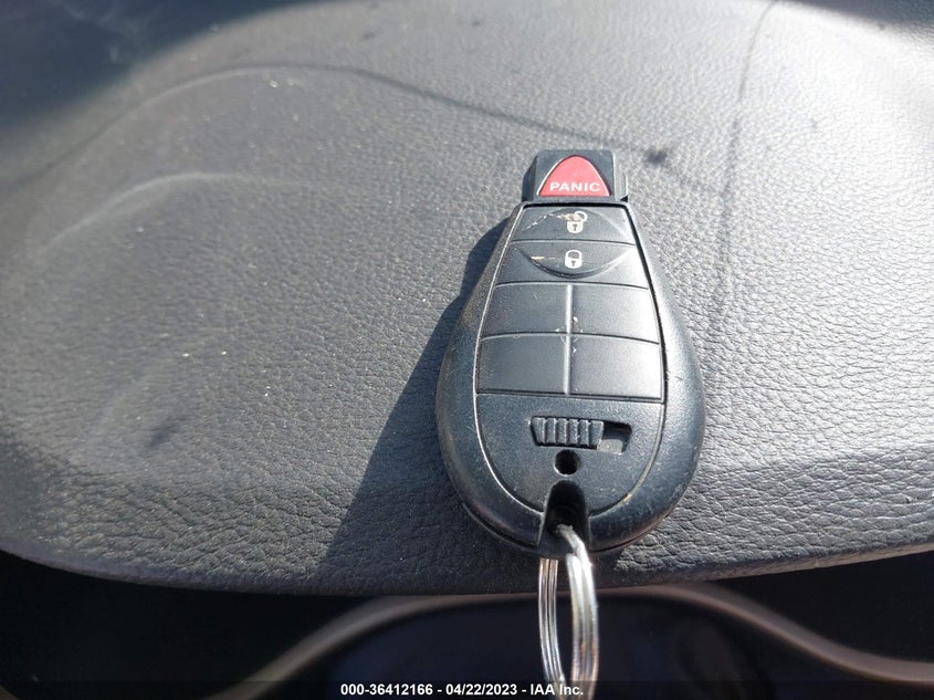VIN 1C4PJLCB0JD560735 2018 JEEP CHEROKEE LATITUDE