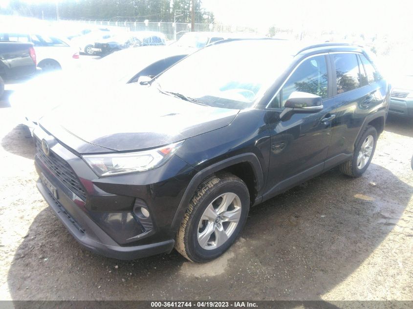 2021 TOYOTA RAV4 XLE - 2T3P1RFV6MW156404
