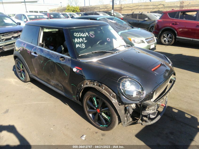 2013 MINI COOPER HARDTOP S - WMWSV3C51DT392880