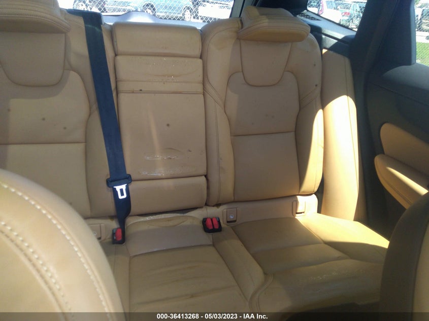 VIN YV4102RL3M1876832 2021 VOLVO XC60 INSCRIPTION