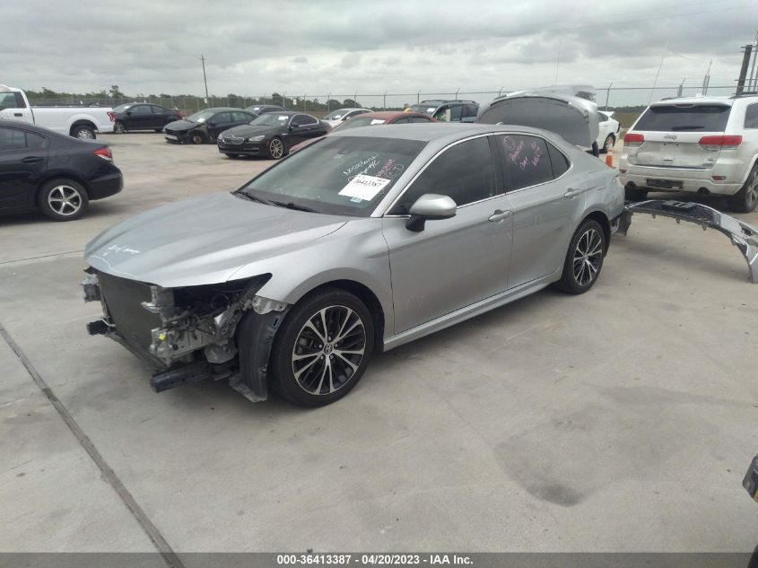 2019 TOYOTA CAMRY SE - 4T1B11HK0KU743606