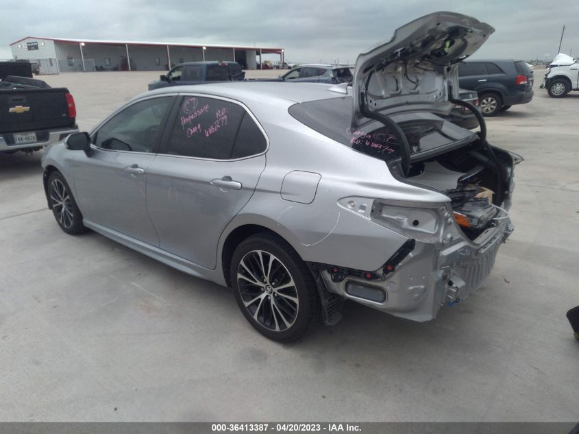 2019 TOYOTA CAMRY SE - 4T1B11HK0KU743606