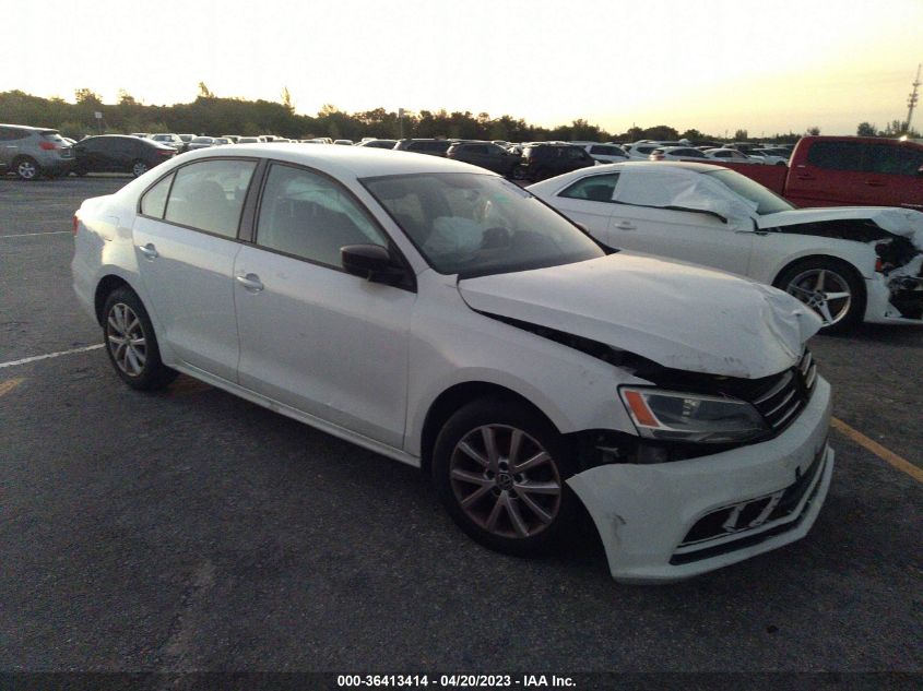 2015 VOLKSWAGEN JETTA SEDAN 1.8T SE - 3VWD17AJ2FM258358