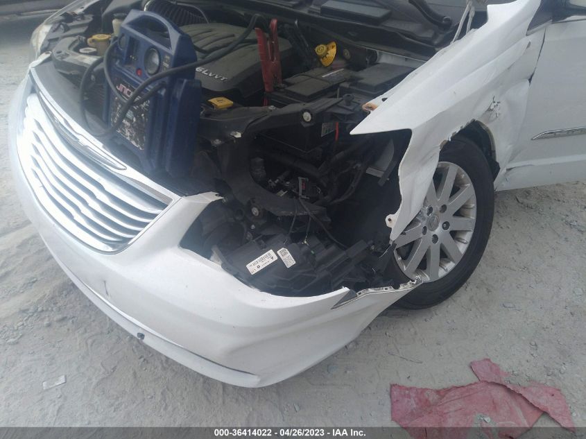 2015 CHRYSLER TOWN & COUNTRY TOURING - 2C4RC1BG7FR636914