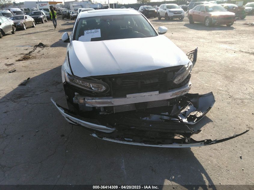 2018 HONDA ACCORD SEDAN EX 1.5T - 1HGCV1F48JA033775