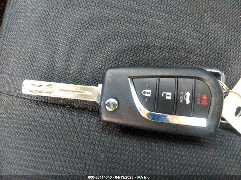 2022 TOYOTA COROLLA LE - JTDEPMAE7NJ213189