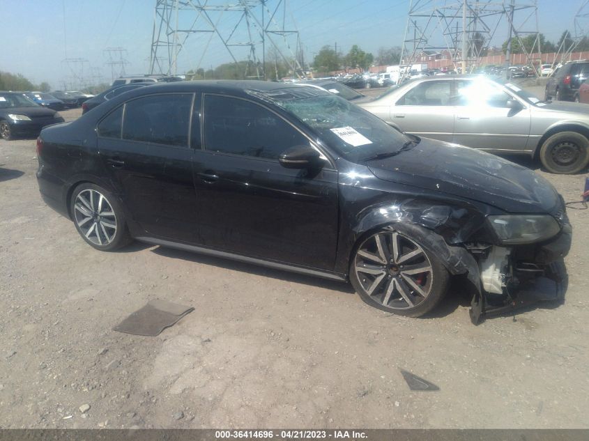 2013 VOLKSWAGEN GLI AUTOBAHN - 3VW4A7AJ9DM394967