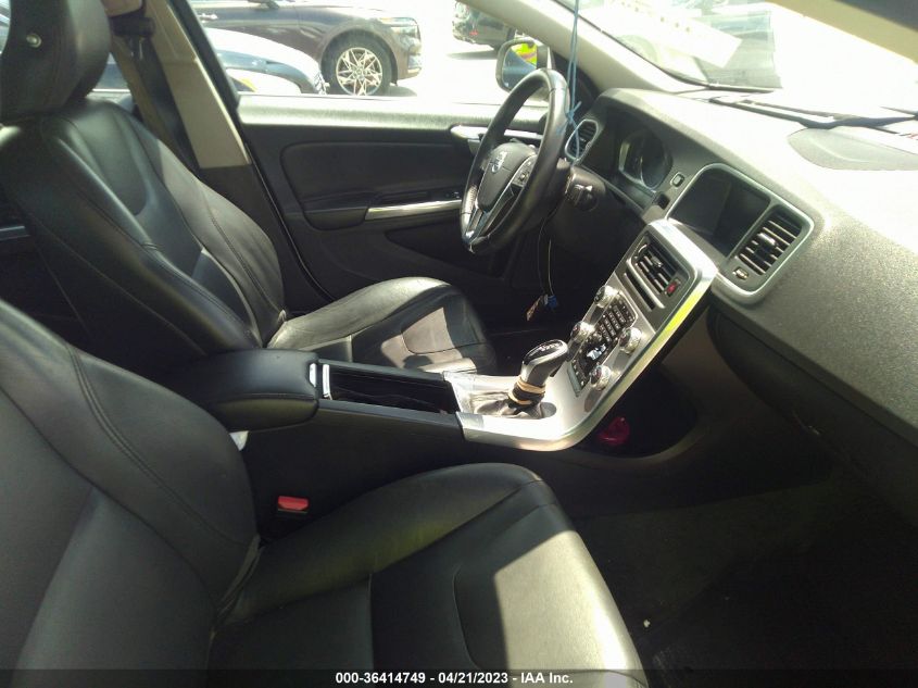 2017 VOLVO S60 INSCRIPTION - LYV402HK9HB146530
