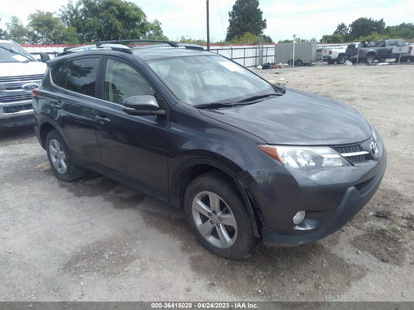 2014 TOYOTA RAV4 XLE - JTMWFREV8EJ019317