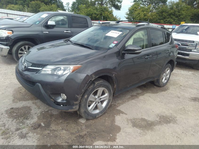 2014 TOYOTA RAV4 XLE - JTMWFREV8EJ019317