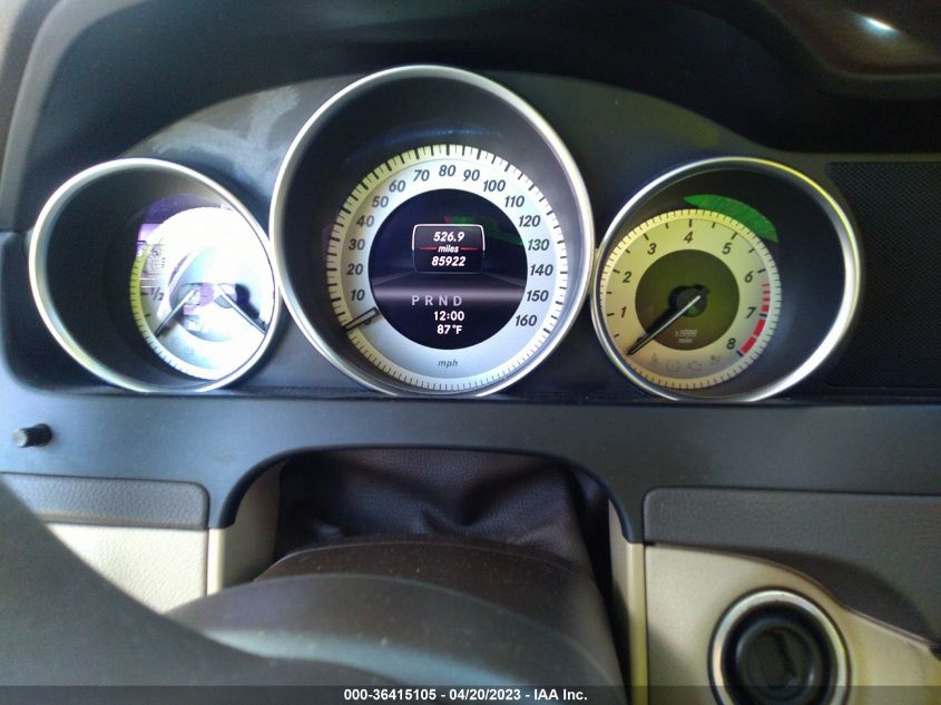 2013 MERCEDES-BENZ C 250 SPORT/LUXURY WDDGF4HB7DA752696