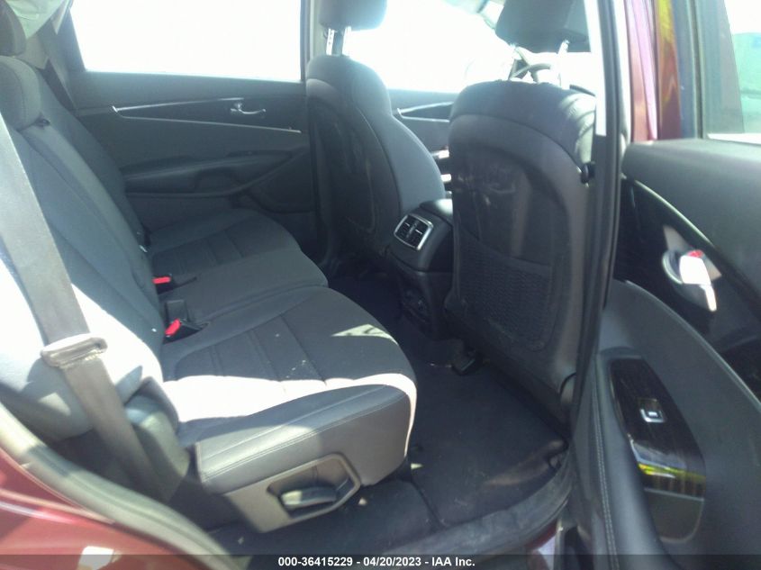 2019 KIA SORENTO LX V6 - 5XYPGDA56KG527534