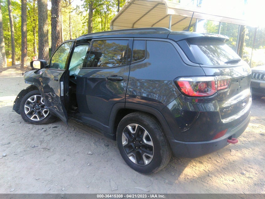 VIN 3C4NJDDB8JT163621 2018 JEEP COMPASS TRAILHAWK