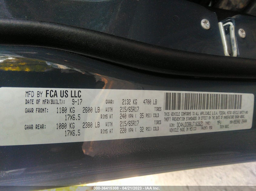 VIN 3C4NJDDB8JT163621 2018 JEEP COMPASS TRAILHAWK