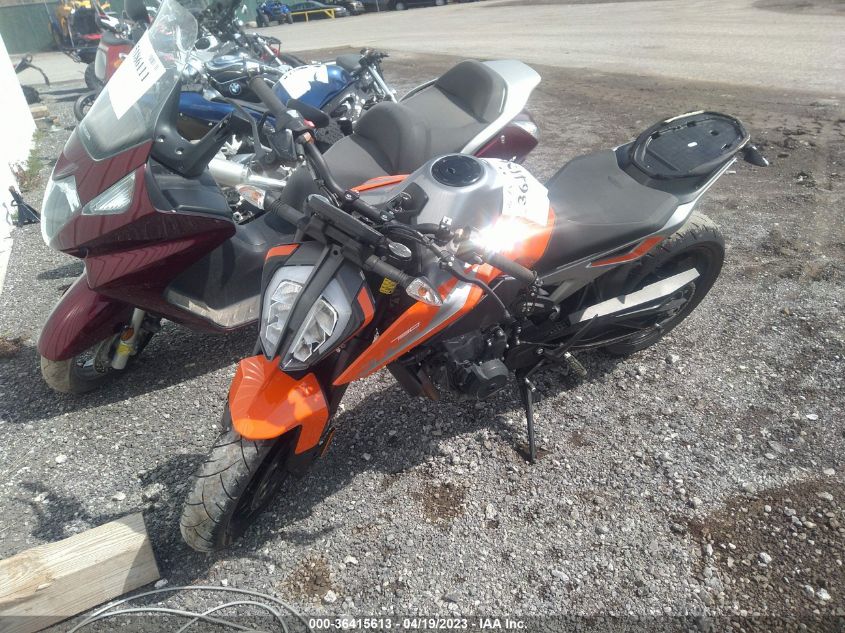 2019 KTM 790 DUKE VBKTU6406KM744758