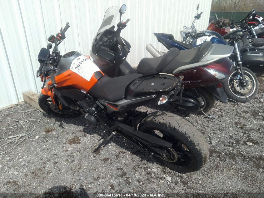 2019 KTM 790 DUKE VBKTU6406KM744758