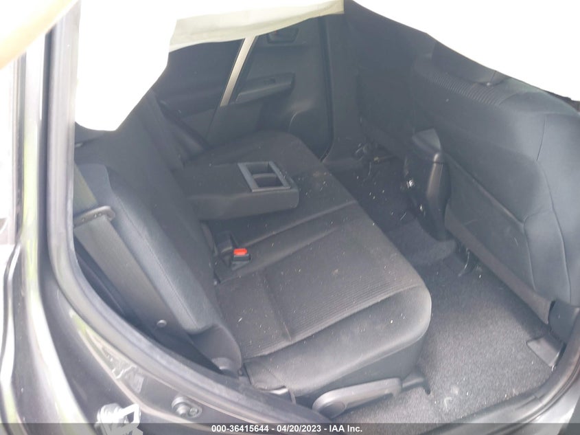 VIN JTMZFREV9JJ741578 2018 TOYOTA RAV4 LE