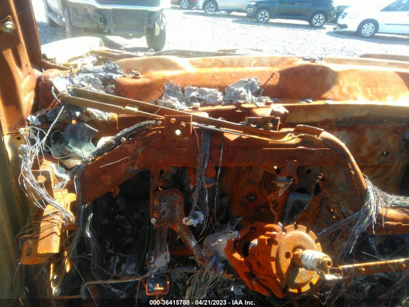 2015 CHEVROLET SILVERADO 1500 LT - 3GCUKRECXFG376437